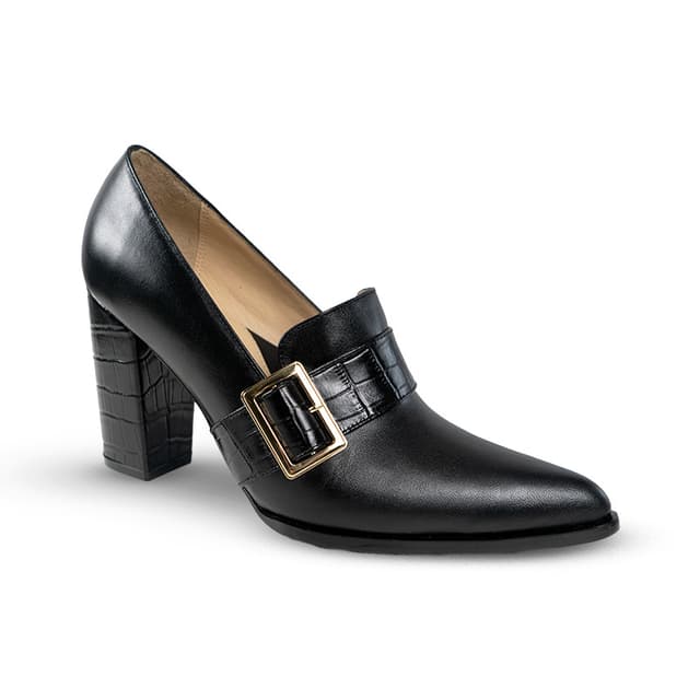 av24-18 Negro